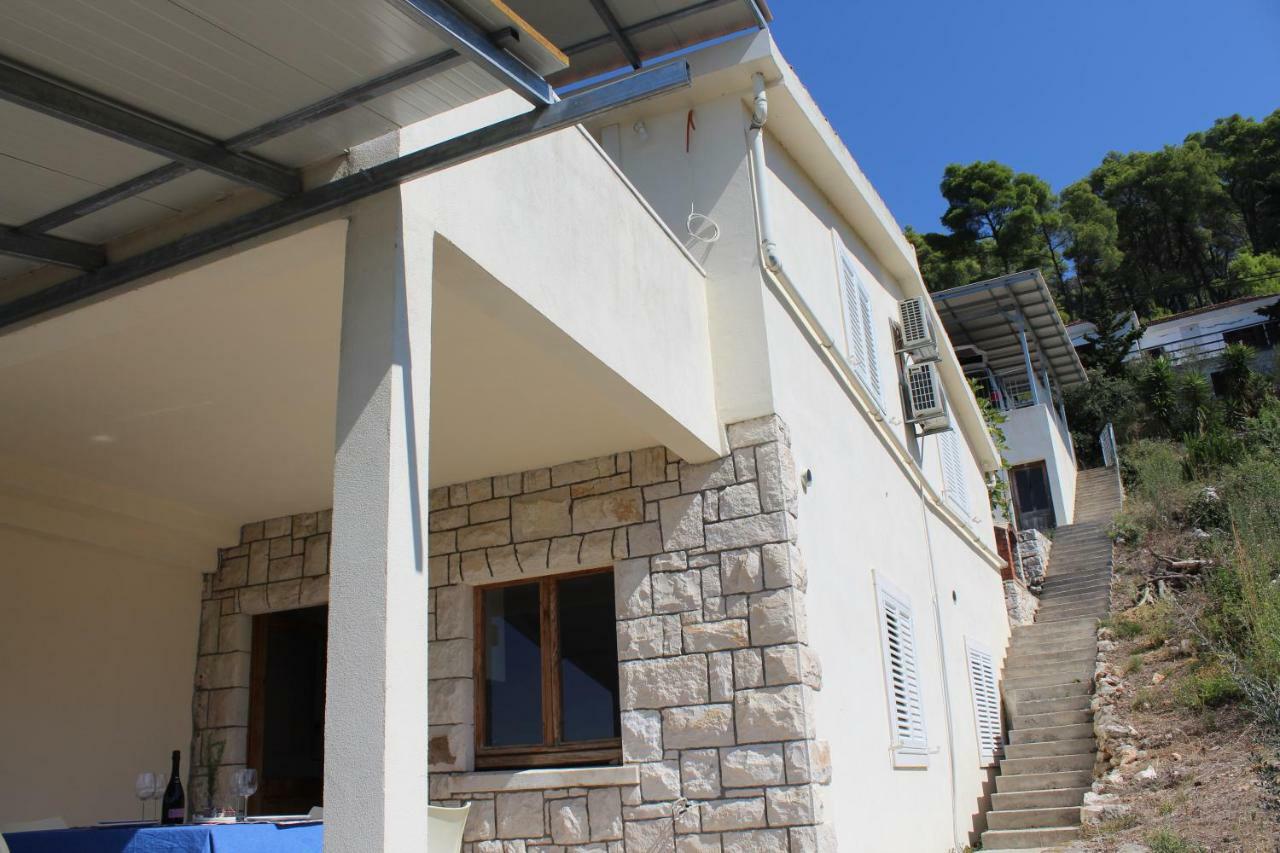 Apartments Andrea Vela Luka Exterior photo