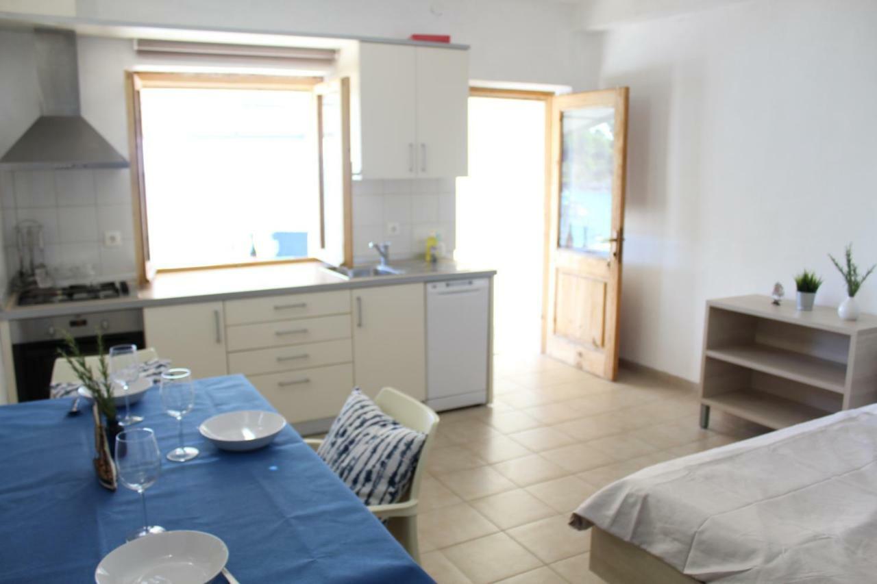 Apartments Andrea Vela Luka Exterior photo